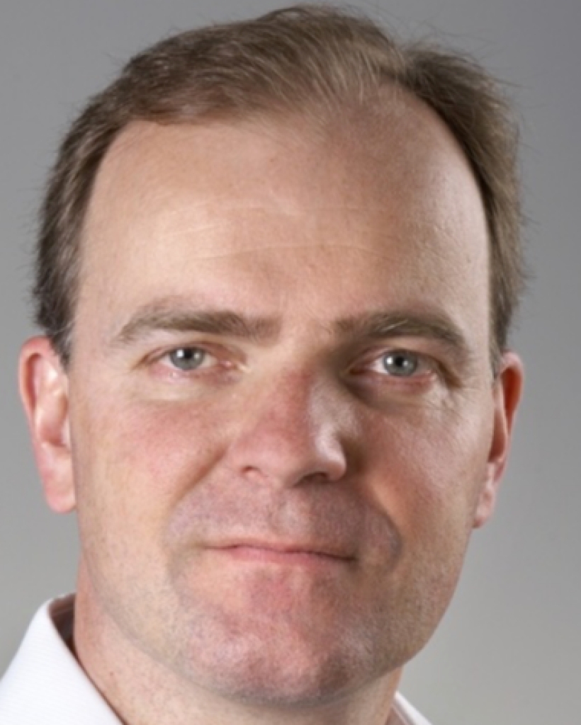 Paul J van Diest